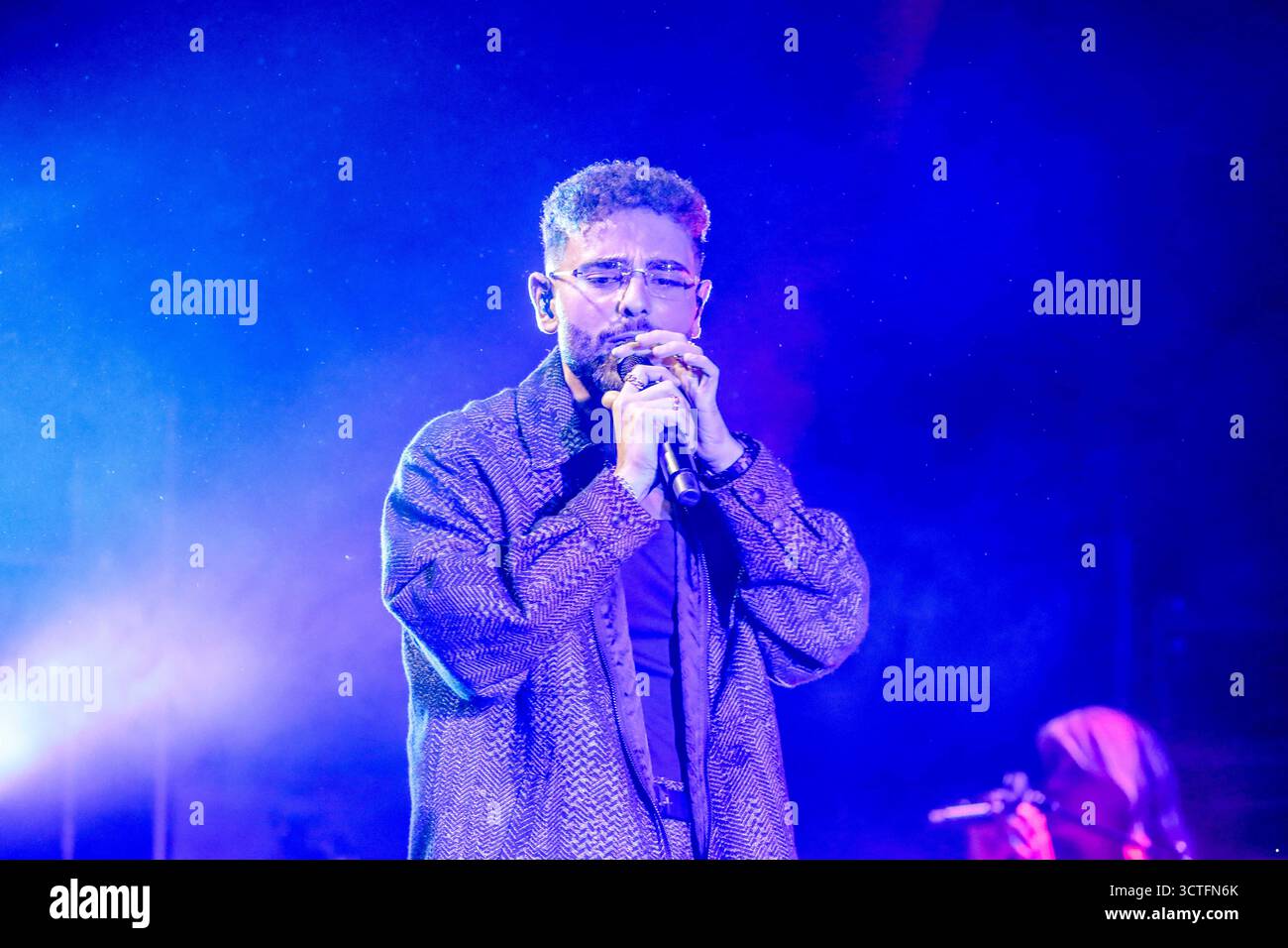 Musikkonzert - Rocco Hunt Rocco Hunt während Rocco Hunt, Musikkonzert in Mailand, Italien, 06. Oktober 2025 Milan Fabrique Italien Copyright: XRobertoxSalemix/xLiveMediax LPM_2071318 Stockfoto