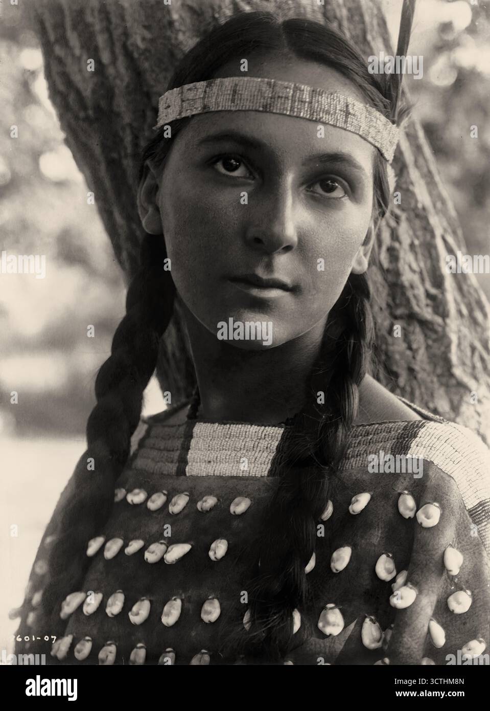 Lucille, Dakota Sioux, von Edward S. Curtis, 1907 Stockfoto