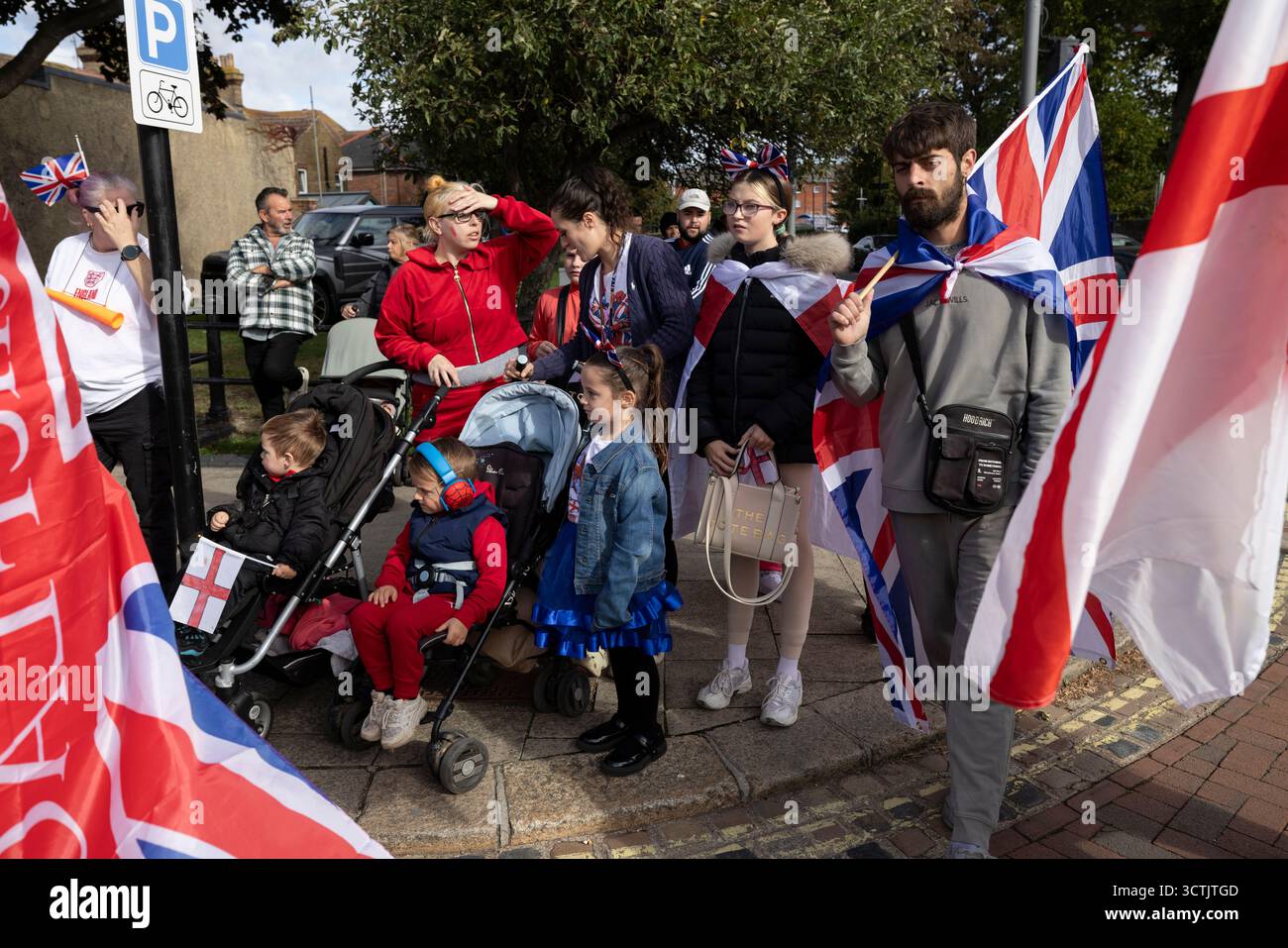 Die Marktstadt Faversham in Kent, die zum Mittelpunkt eines außergewöhnlichen Kampfes zwischen Demonstranten und Anti-Rassismus-Aktivisten geworden ist. Stockfoto