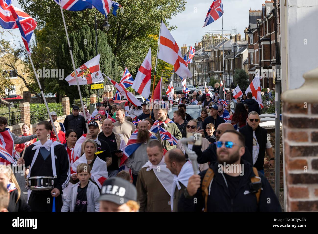 Die Marktstadt Faversham in Kent, die zum Mittelpunkt eines außergewöhnlichen Kampfes zwischen Demonstranten und Anti-Rassismus-Aktivisten geworden ist. Stockfoto