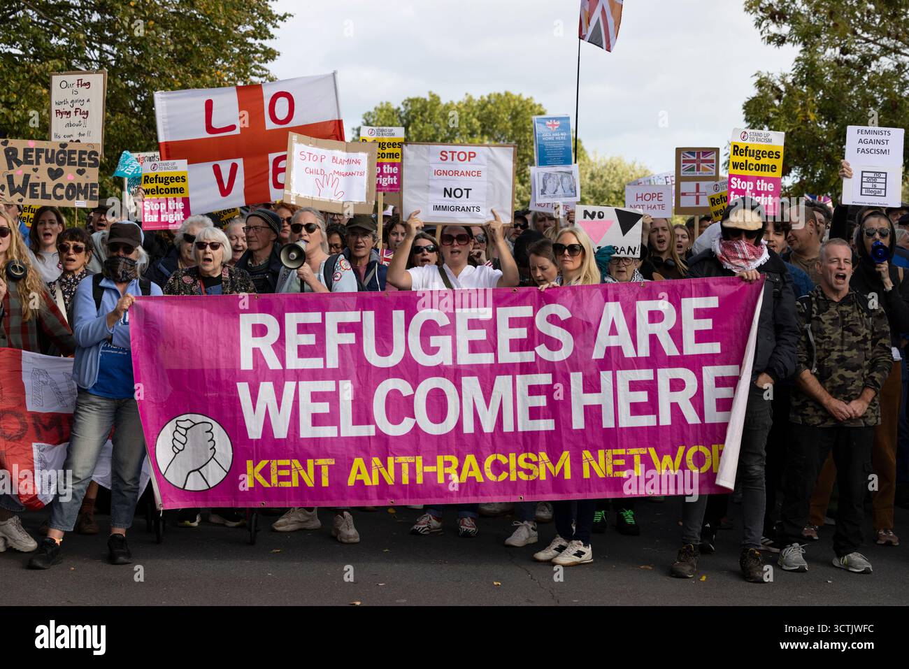 Die Marktstadt Faversham in Kent, die zum Mittelpunkt eines außergewöhnlichen Kampfes zwischen Demonstranten und Anti-Rassismus-Aktivisten geworden ist. Stockfoto