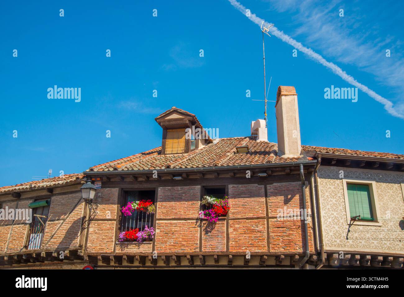 Die Fassaden der Häuser. Viertel San Lorenzo, Segovia, Spanien. Stockfoto