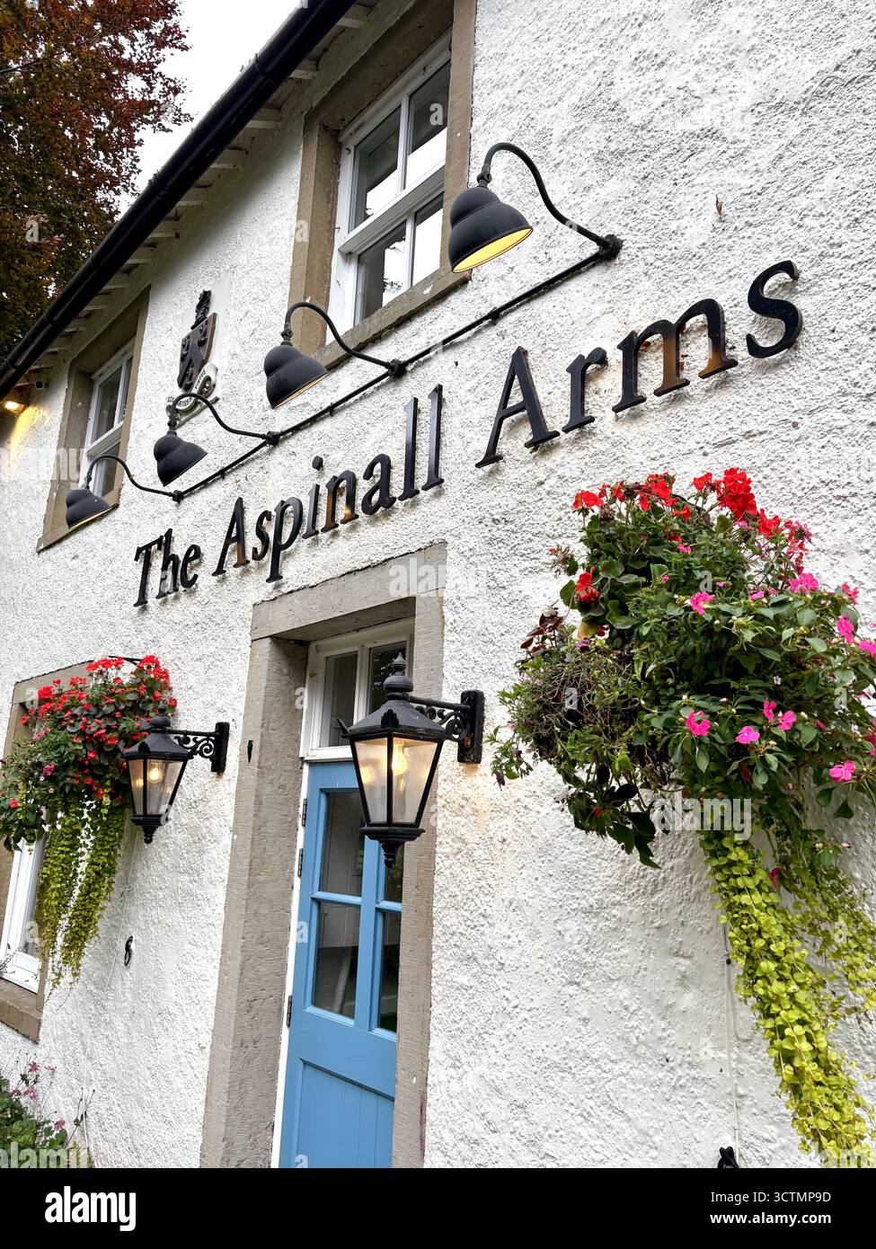 Das Aspinall Arms Pub und Restaurant auf der Milton Road Clitheroe, Lancashire, England, - Smartphone-aufgenommenes Stockfoto