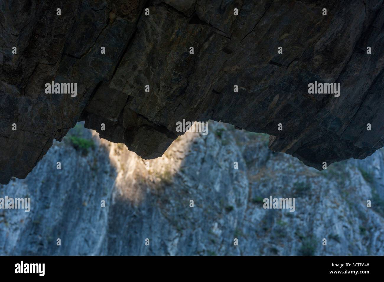 Der Zahn der Höhle – Ein Geisteszustand Stockfoto