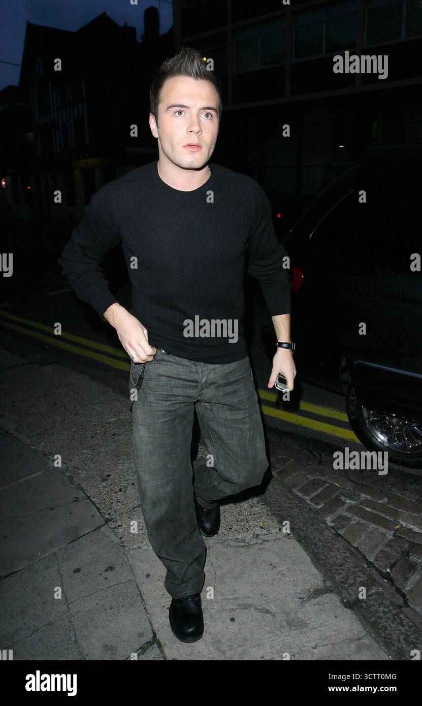 Shane aus Westlife, vor dem MTV TRL Studio in Camden, London, am 20.11/03 Stockfoto