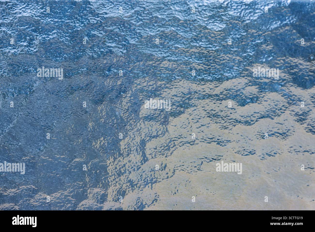 Slumped Glass Art Textur Blau, echte natürliche Materialien Design Elemente strukturierte Hintergründe Stockfoto