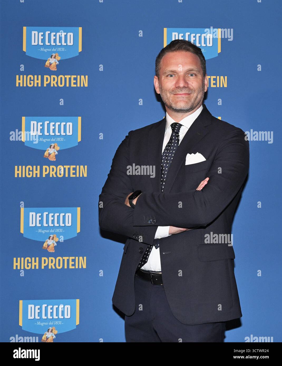 Mailand, Italien de Cecco mit Elisabetta Canalis und Jury Chechi Zeugnis der neuen innovativen Pasta High Protein Line Präsentation und Verkostung mit Federico Fusca Chef auf dem Foto: Carlo Aquilano Handelsdirektor de Cecco Stockfoto