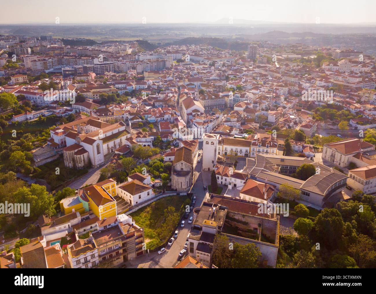 Stadtteil Santarem mit Gebäuden und Landschaft, Portugal Stockfoto