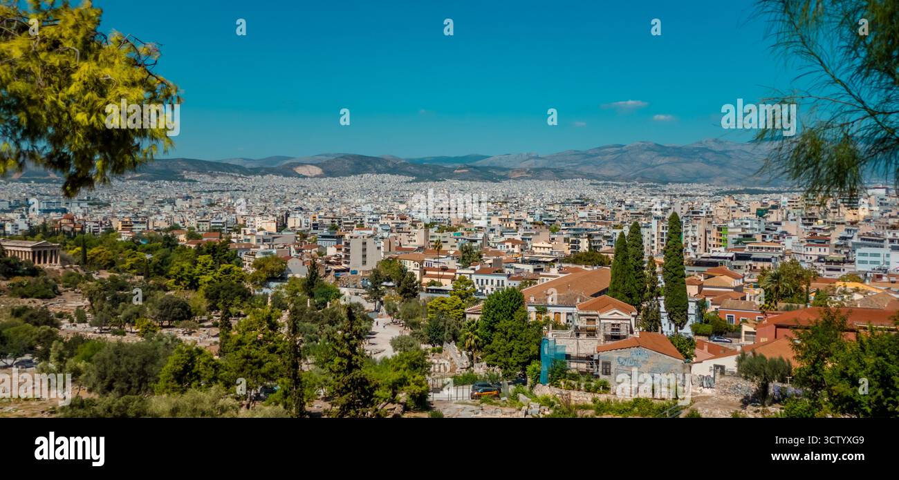Panoramablick auf Athen, Griechenland vom Akropolis-Hügel Stockfoto
