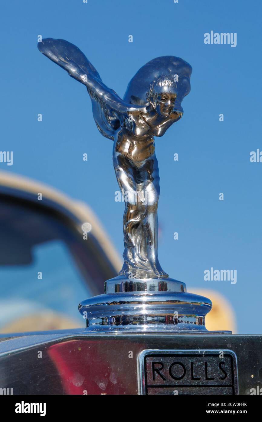 Rolls Royce Haubenschmuck, Spirit of Ecstasy, auch bekannt als Flying Lady oder Silver Lady Stockfoto