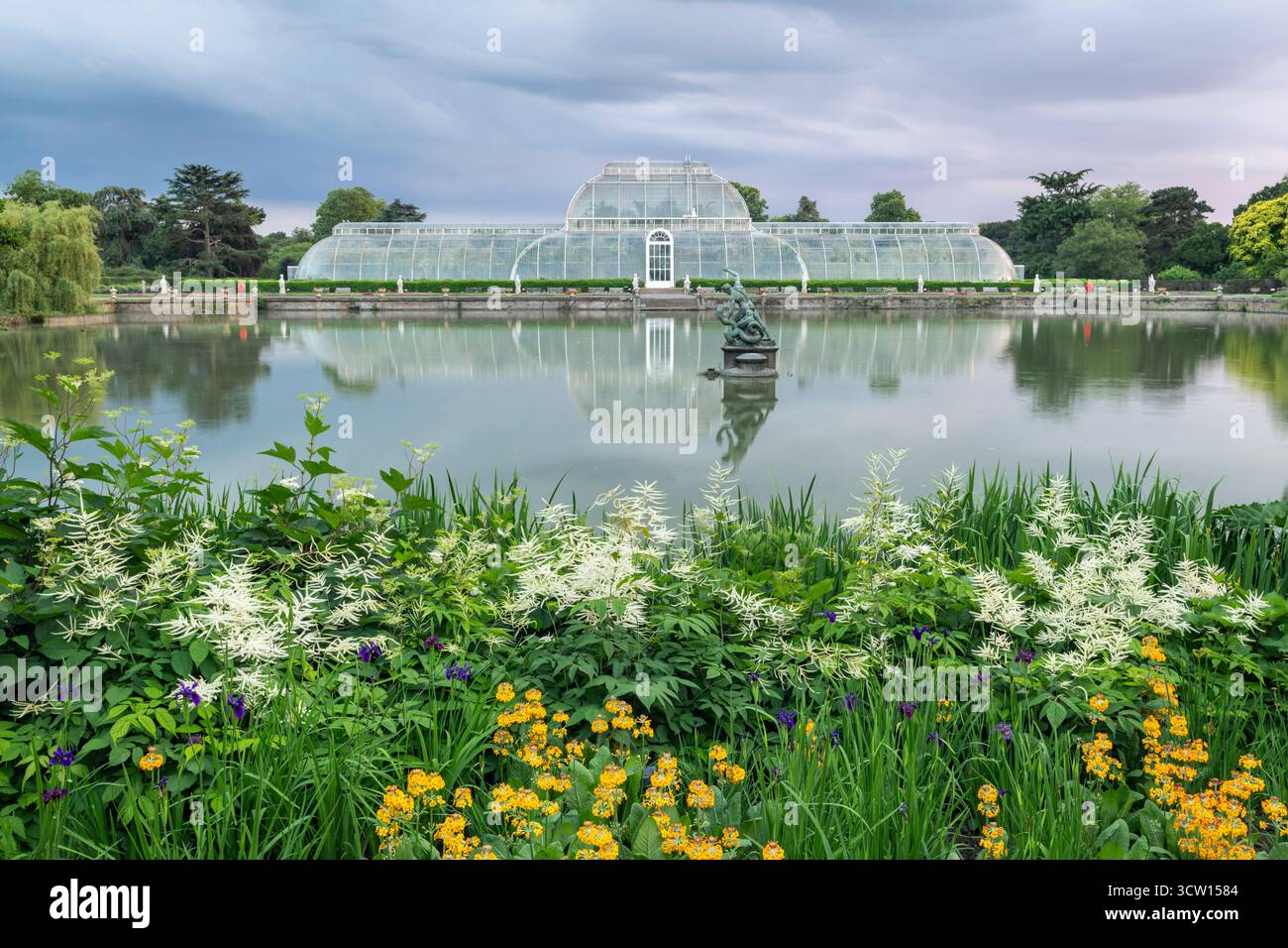 Das Palm House in den Kew Gardens in Richmond, England. Stockfoto
