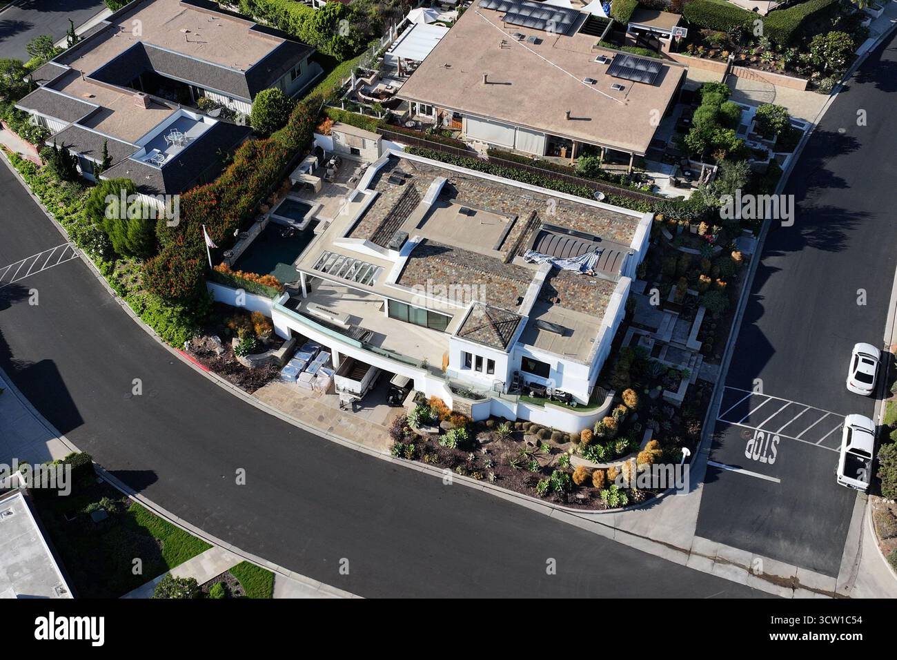 Eine allgemeine Gesamtansicht des Hauses des ehemaligen NFL-Quarterbacks und Fox Sports-Senders Mark Sanchez, Mittwoch, 8. Oktober 2025, auf dem Monarch Bay Dr. in Dana Point, Kalifornien Quelle: Bild von Sport /Alamy Live News Stockfoto