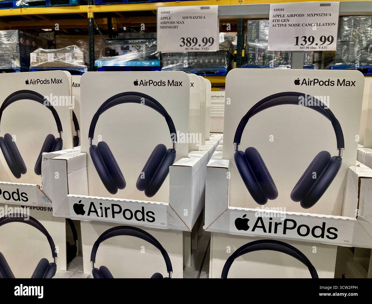 Präsentation des Apple Produktverkaufs in einem Costco Store in Großbritannien Stockfoto