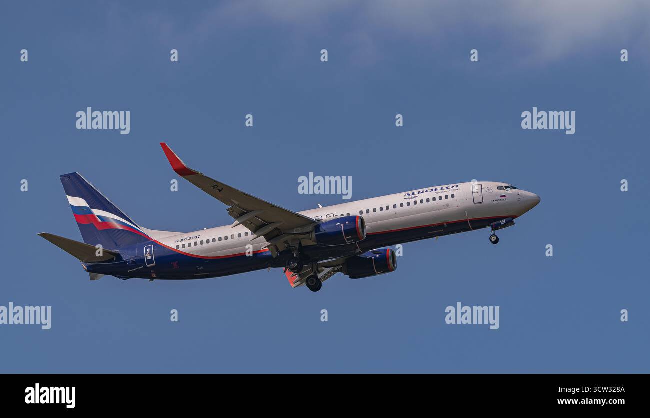 Moskau, Russland; 28. August 2024: Aeroflot Boeing 737-8MC, RA73107, Landung auf dem internationalen Flughafen Sheremetjewo Stockfoto