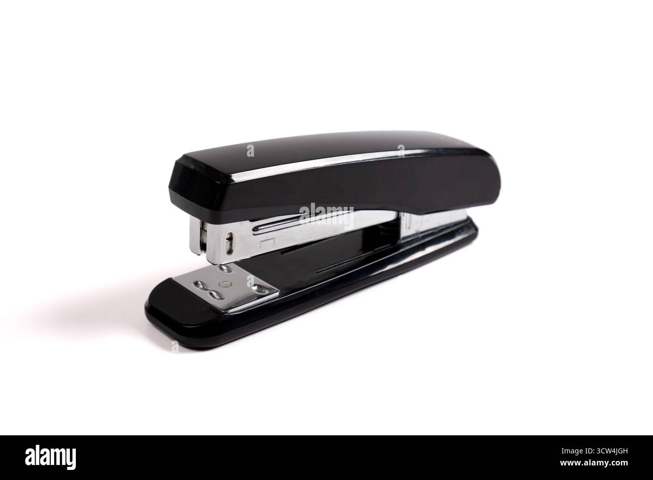 Schwarzer Hefter isoliert auf weißem Hintergrund. Büroklammer Stockfoto