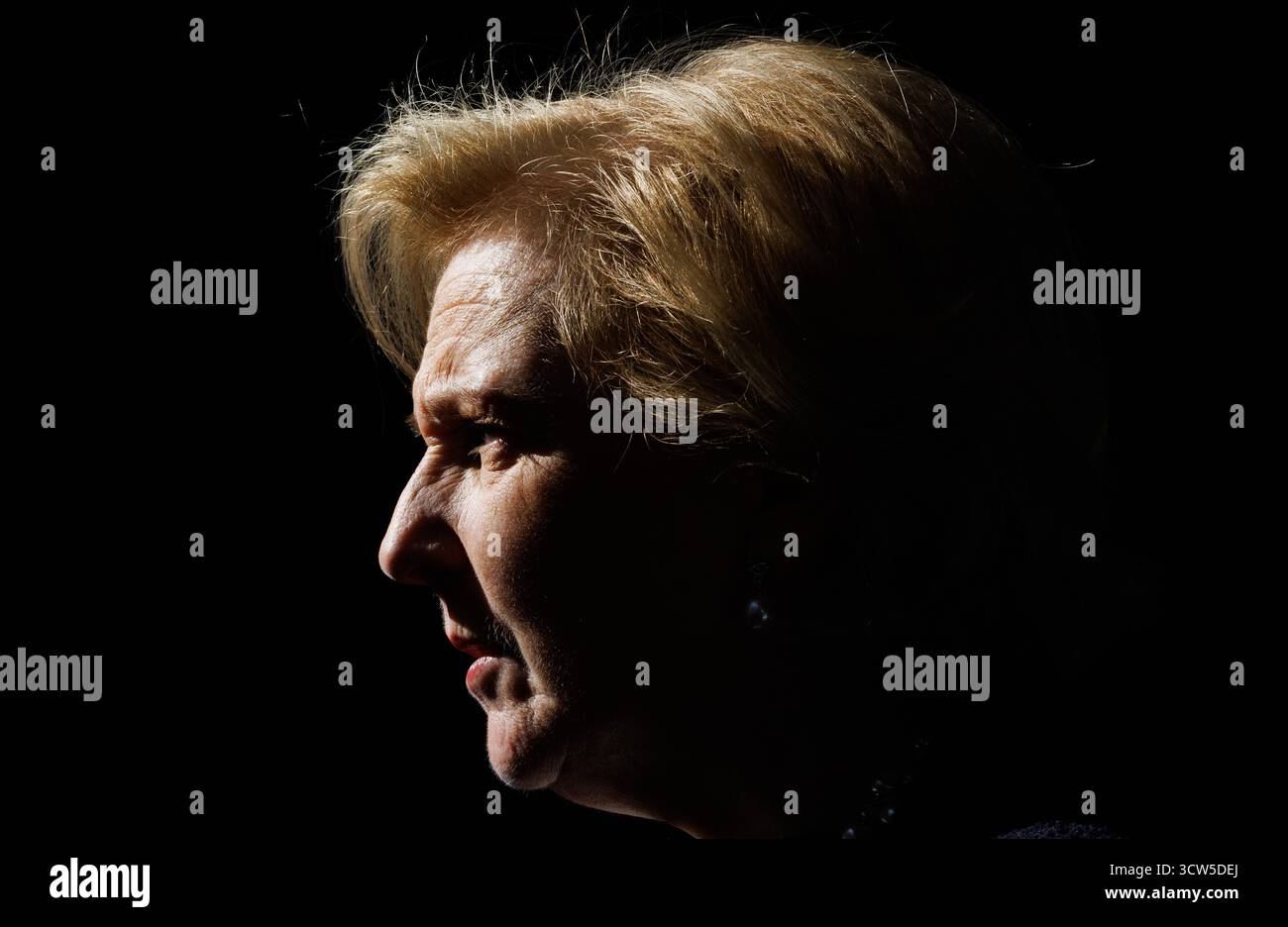 Los Angeles, Usa. Oktober 2025. Prinzessin Astrid von Belgien, die am Donnerstag, den 9. Oktober 2025, im Rahmen einer Wirtschaftsmission an der Westküste der Vereinigten Staaten bei Caviar in Los Angeles gefeiert wurde. Die belgische Wirtschaftsmission in den USA findet vom 4. Bis 12. Oktober statt. BELGA FOTO BENOIT DOPPAGNE Credit: Belga News Agency/Alamy Live News Stockfoto