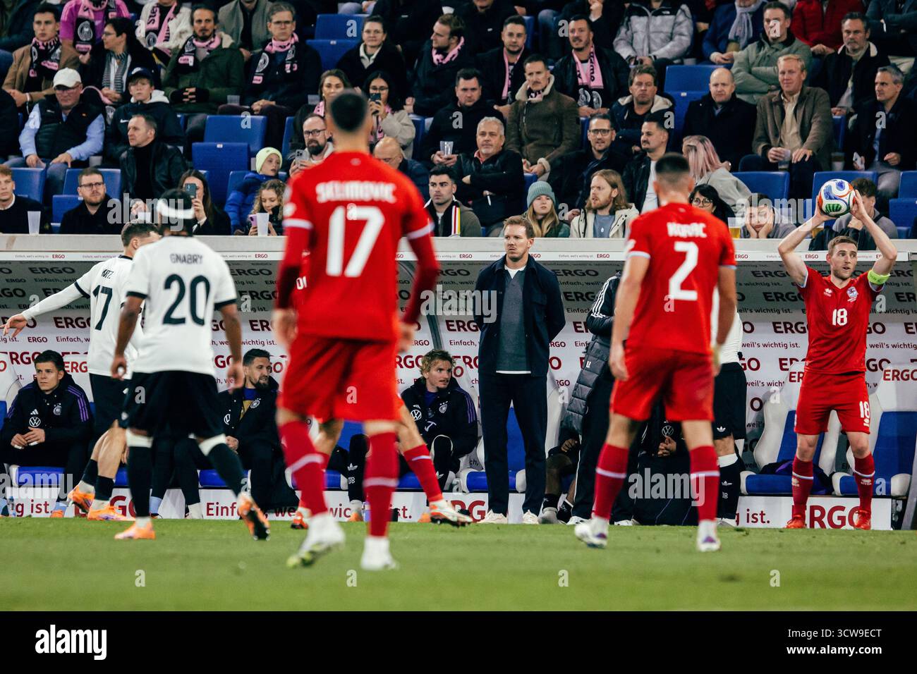 Sinsheim, Deutschland. Oktober 2025. Sinsheim, Deutschland, 10. Oktober 2025 Julian Nagelsmann (Head Coach - Deutschland) während des UEFA-Europameisterspiels zwischen Deutschland und Luxemburg in der PreZero Arena in Sinsheim. (Gabor Baumgarten/SPP) Credit: SPP Sport Press Photo. /Alamy Live News Stockfoto