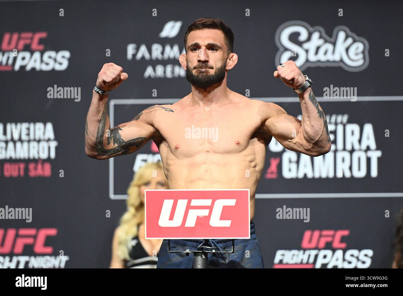 Rio De Janeiro, Brasilien. Oktober 2025. RIO DE JANEIRO, RJ - 10. OKTOBER: KAAN Ofli posiert während der UFC Fight Night: Oliveira vs Gamrot: Zeremonielles Wiegen in der Farmasi Arena am 10. Oktober 2025 in Rio de Janeiro, RJ, Brasilien. (Foto: Leandro Bernardes/PxImages) Credit: PX Images/Alamy Live News Stockfoto