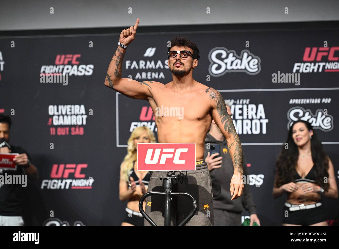 Rio De Janeiro, Brasilien. Oktober 2025. RIO DE JANEIRO, RJ - 10. OKTOBER: Ricardo Ramos posiert während der UFC Fight Night: Oliveira vs Gamrot: Zeremonielles Wiegen in der Farmasi Arena am 10. Oktober 2025 in Rio de Janeiro, RJ, Brasilien. (Foto: Leandro Bernardes/PxImages) Credit: PX Images/Alamy Live News Stockfoto