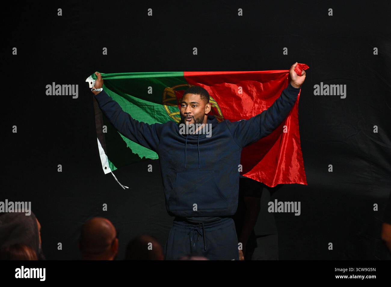 Rio De Janeiro, Brasilien. Oktober 2025. RIO DE JANEIRO, RJ – 10. OKTOBER: Mario Pinto posiert während der UFC Fight Night: Oliveira vs Gamrot: Zeremonielles Wiegen in der Farmasi Arena am 10. Oktober 2025 in Rio de Janeiro, RJ, Brasilien. (Foto: Leandro Bernardes/PxImages) Credit: PX Images/Alamy Live News Stockfoto