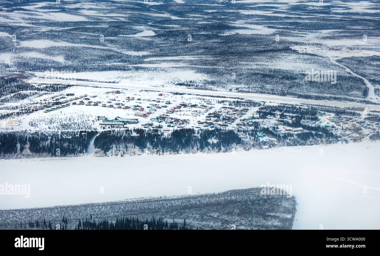 Aus der Vogelperspektive des Alaska arktischen Geburtsdorfes Kiana Stockfoto