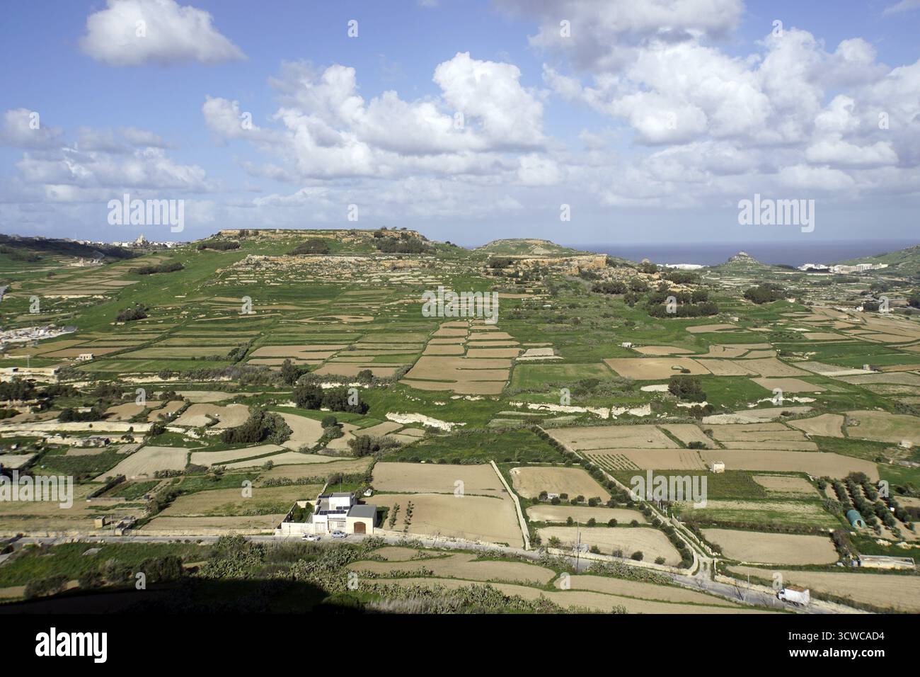 Restaurierte historische Zitadelle mit Blick auf die Hauptstadt der Insel - Blick von der Festungsmauer über die Insel, Victoria (Maltese IR-Rabat Ghawdex), Gozo, M Stockfoto