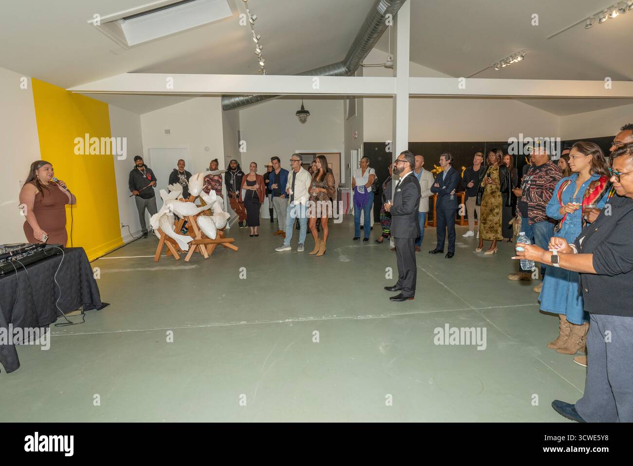 Paige Bethmann nimmt am 9. Oktober 2025 an der Post-Screening-Feier des Hamptons International Film Festivals für Remastable Native in der Blackbook Gallery in Southampton, NY Teil. (Foto von David Warren /SIPA? USA) Credit: SIPA USA/Alamy Live News Stockfoto