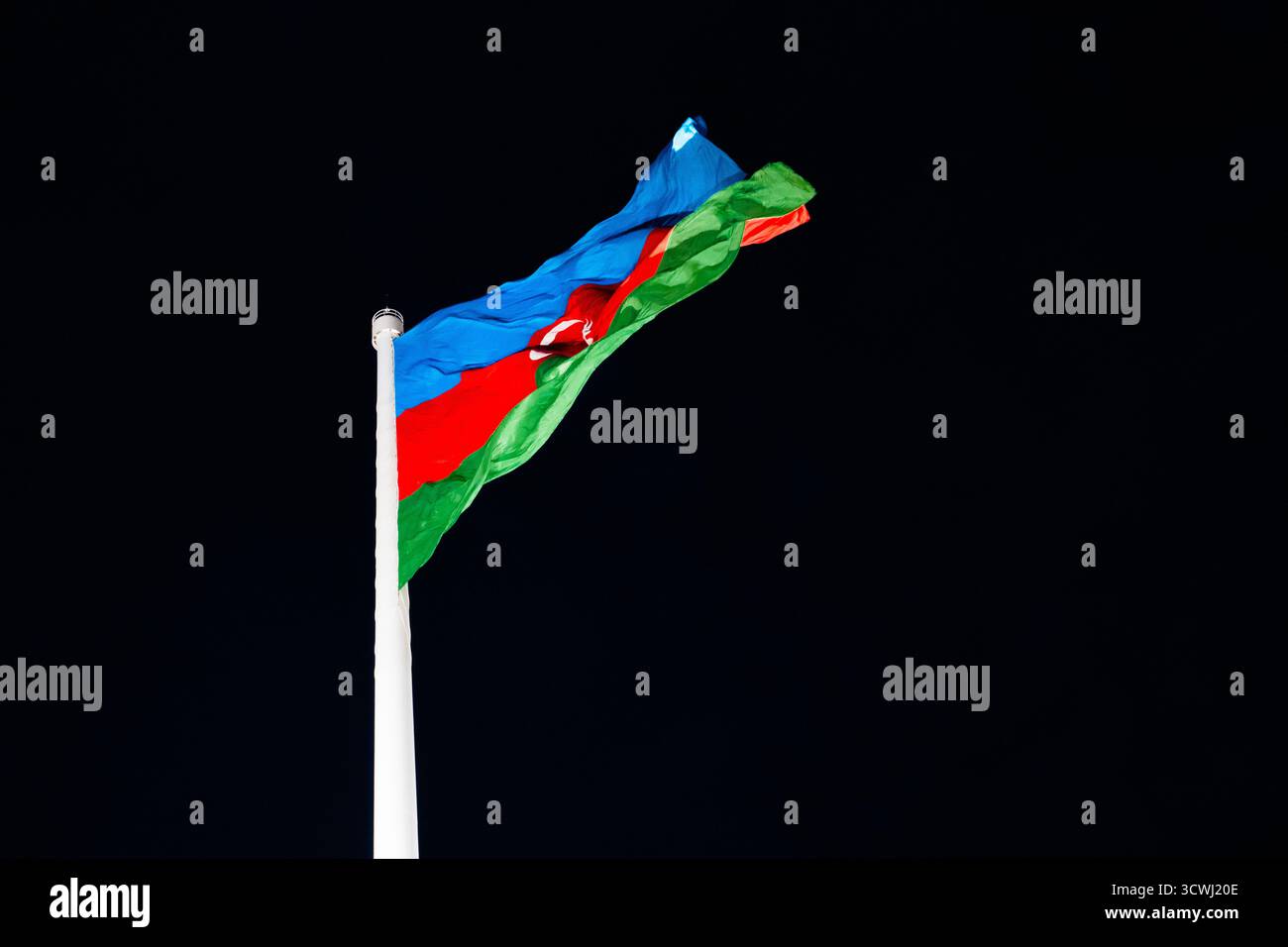 Wehende Flagge von Aserbaidschan. Baku, Aserbaidschan. Stockfoto