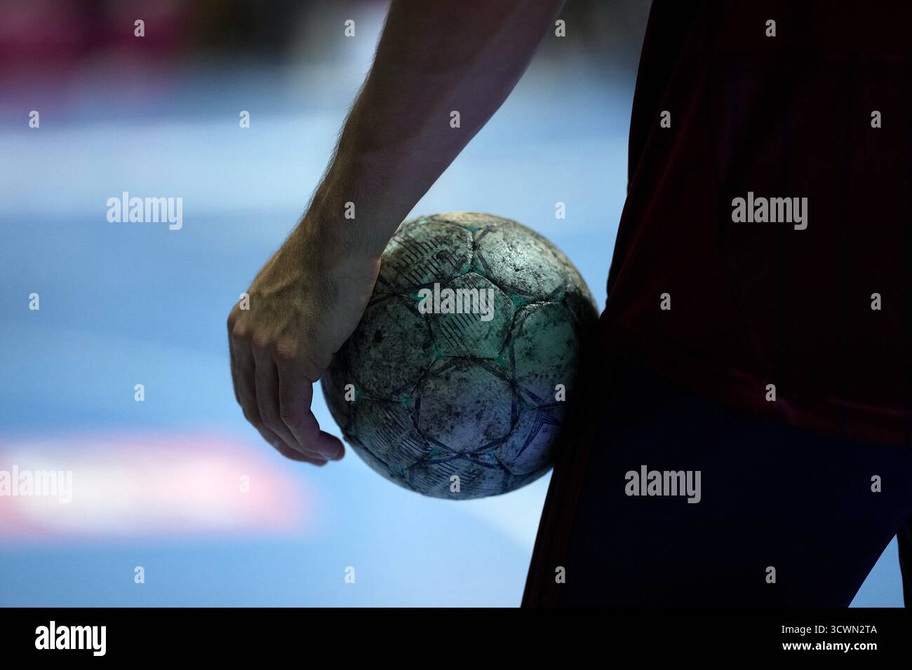Wetzlar, Deutschland. Oktober 2025. Während des Daikin Handball-Bundesliga-Spiels zwischen HSG Wetzlar und HSV Handball in der Buderus Arena Wetzlar. Quelle: SPP Sport Pressefoto. /Alamy Live News Stockfoto
