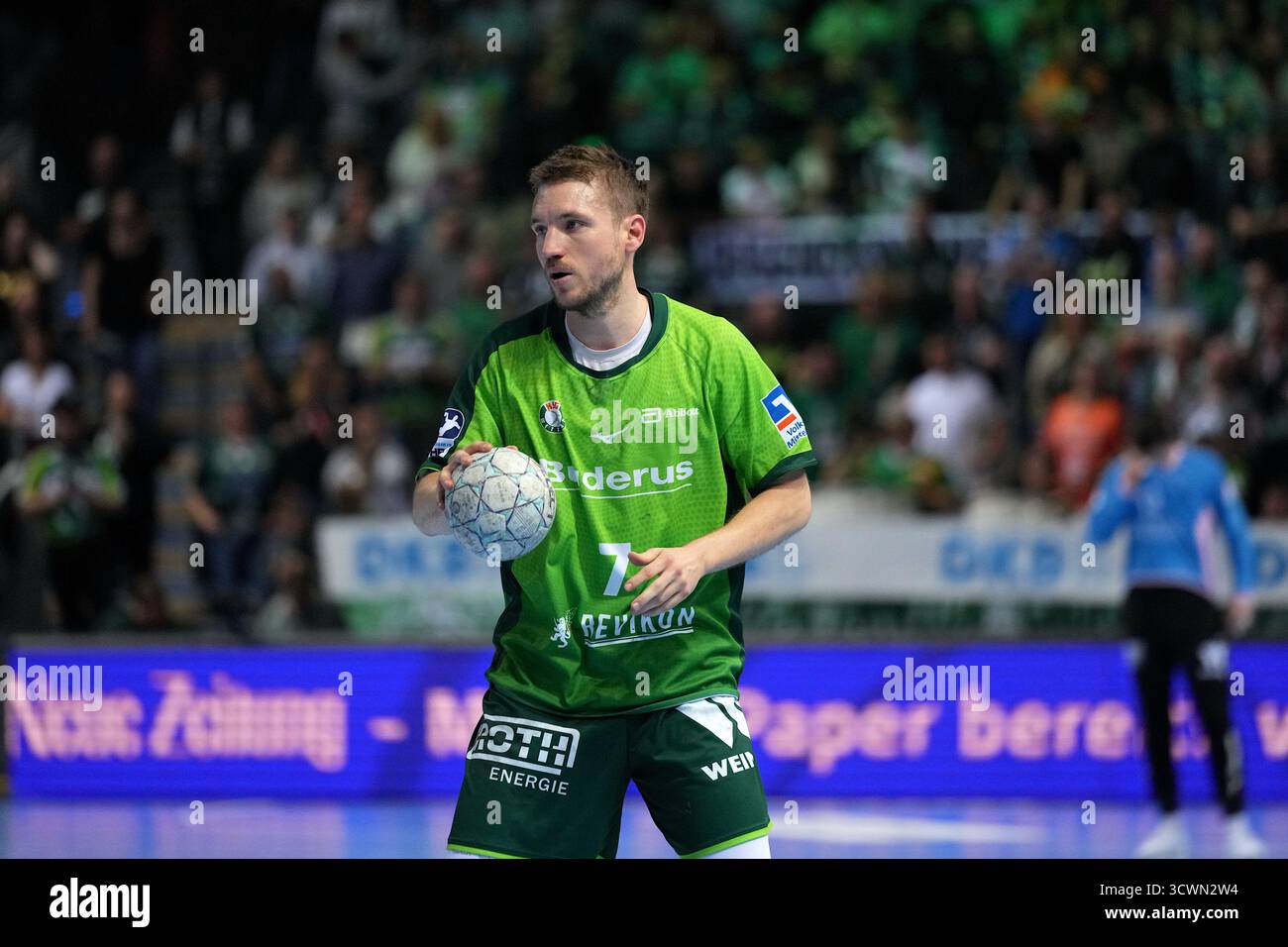 Wetzlar, Deutschland. Oktober 2025. Dominik Mappes ( 7 Wetzlar ) während des Daikin Handball-Bundesliga-Spiels zwischen HSG Wetzlar und HSV Handball in der Buderus Arena Wetzlar. Quelle: SPP Sport Pressefoto. /Alamy Live News Stockfoto