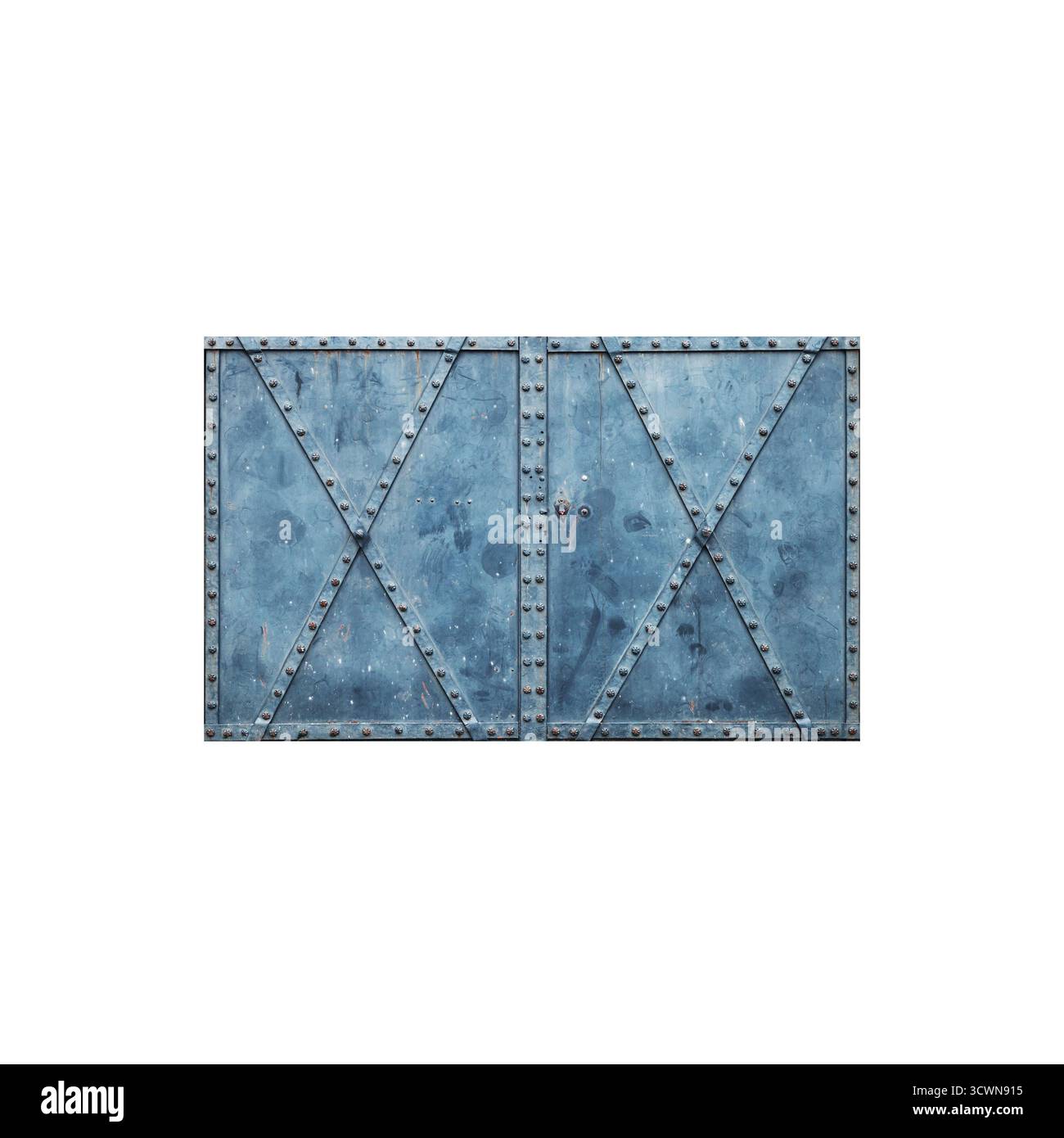 Geschlossenes altes Metalltor, blau lackiert, isoliert auf weiß. Hintergrundfotostruktur, Vorderansicht Stockfoto