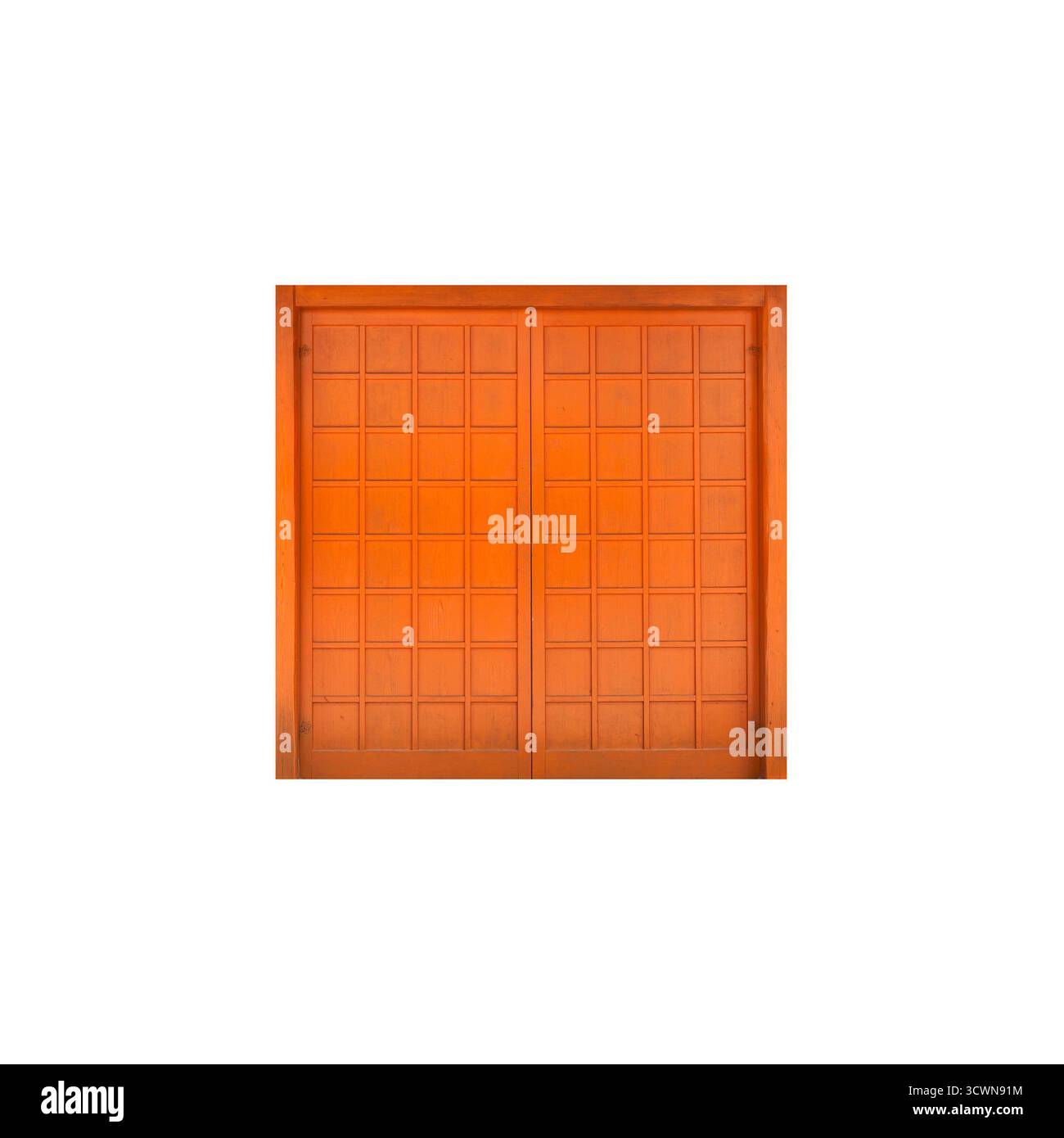 Geschlossenes quadratisches Tor in leuchtendem Orange isoliert auf weiß, Vorderansicht, Hintergrundfotostruktur Stockfoto