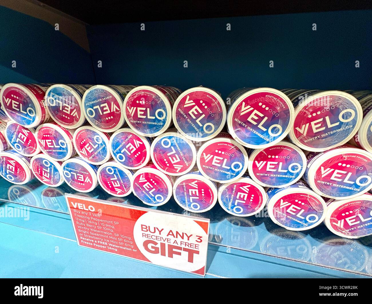 Velo-Nikotinbeutel - Smartphone-aufgenommenes Stockfoto