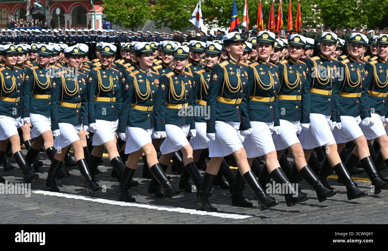 Russische Soldaten bei der Maiparade auf dem Roten Platz am 9. Mai 2025 Stockfoto