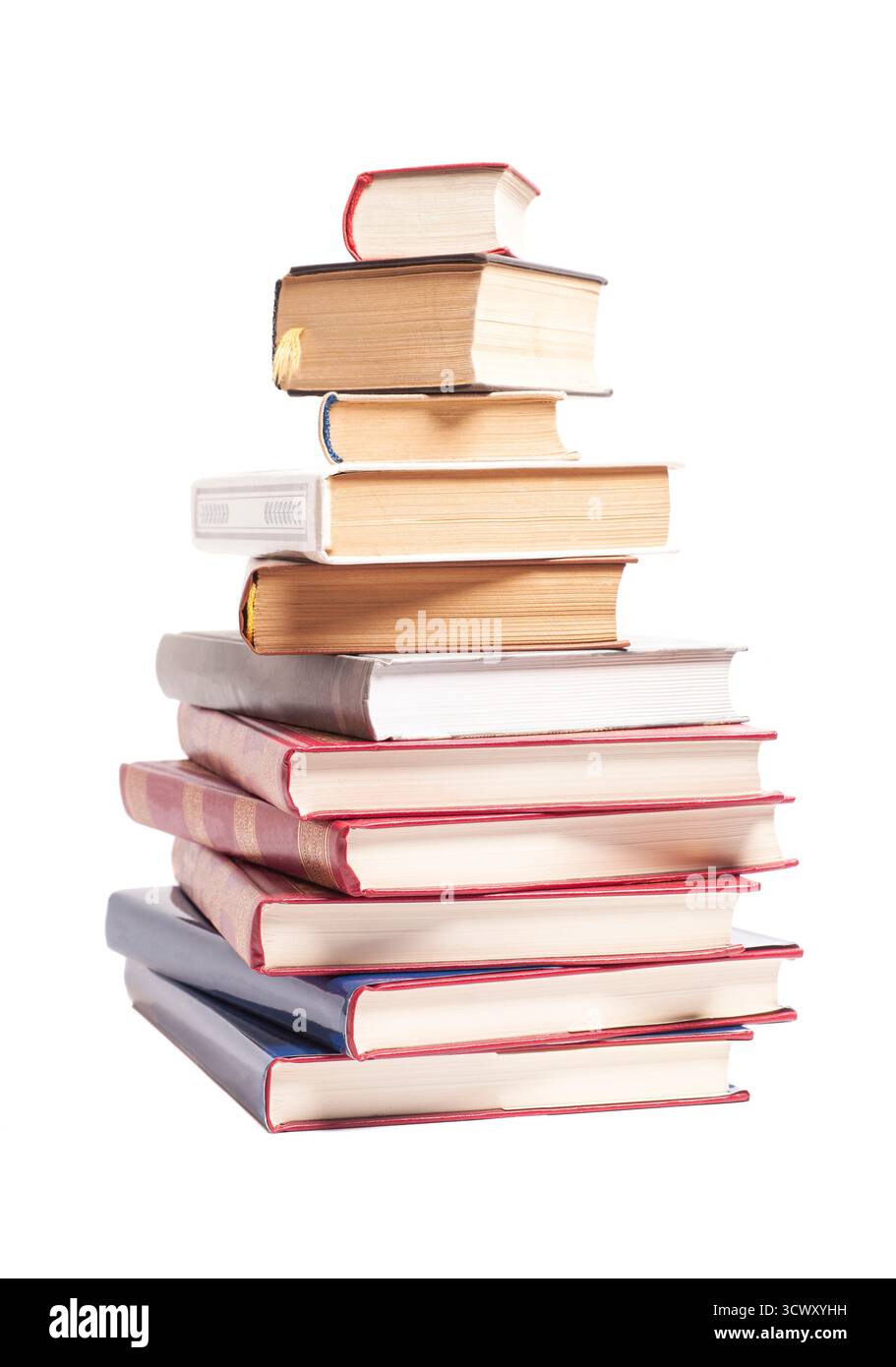 Bücher Stapeln isolierten auf weißen Hintergrund Stockfoto
