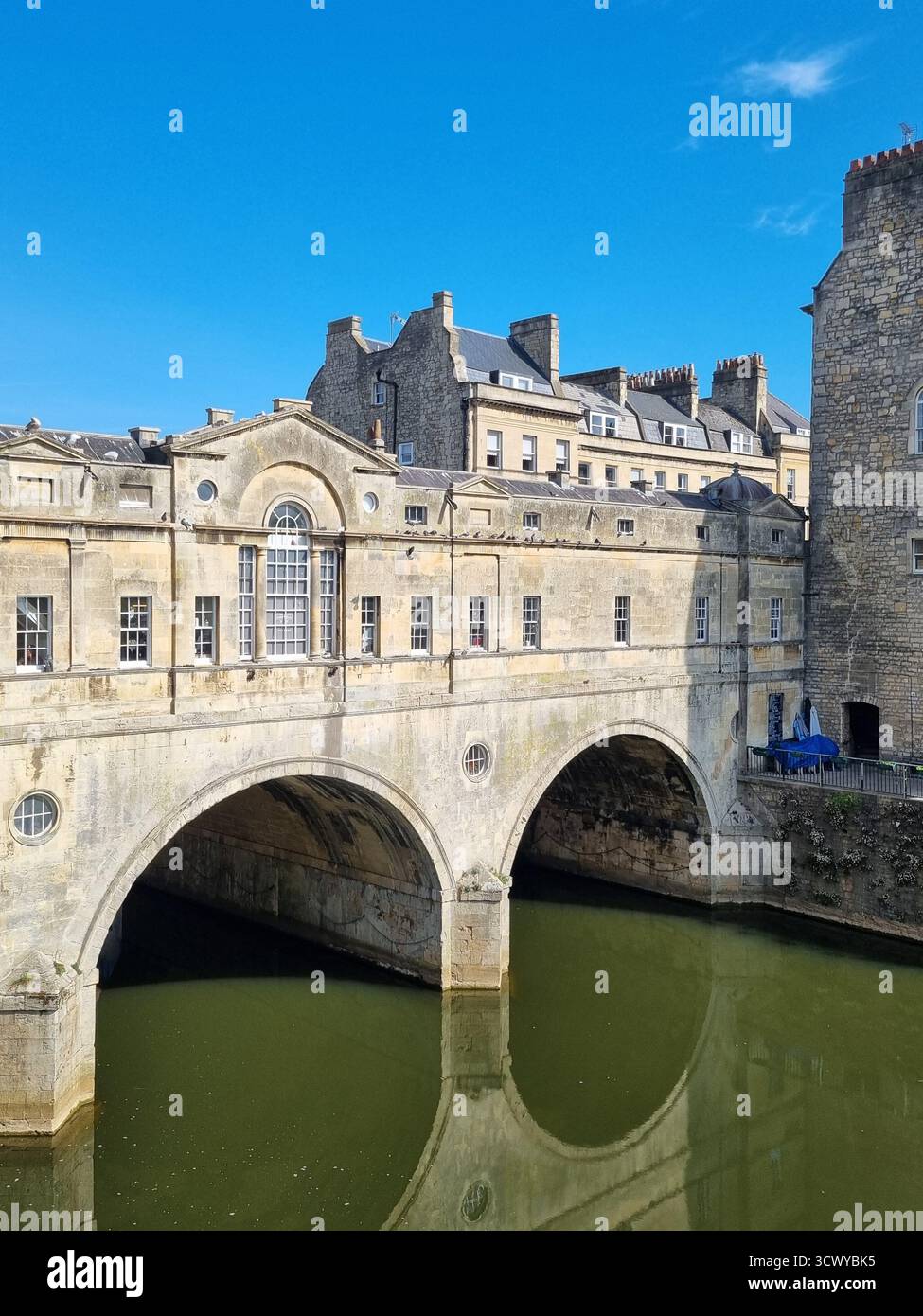 Pulteney Bridge in Bath Somerset UK - Smartphone-aufgenommenes Stockfoto