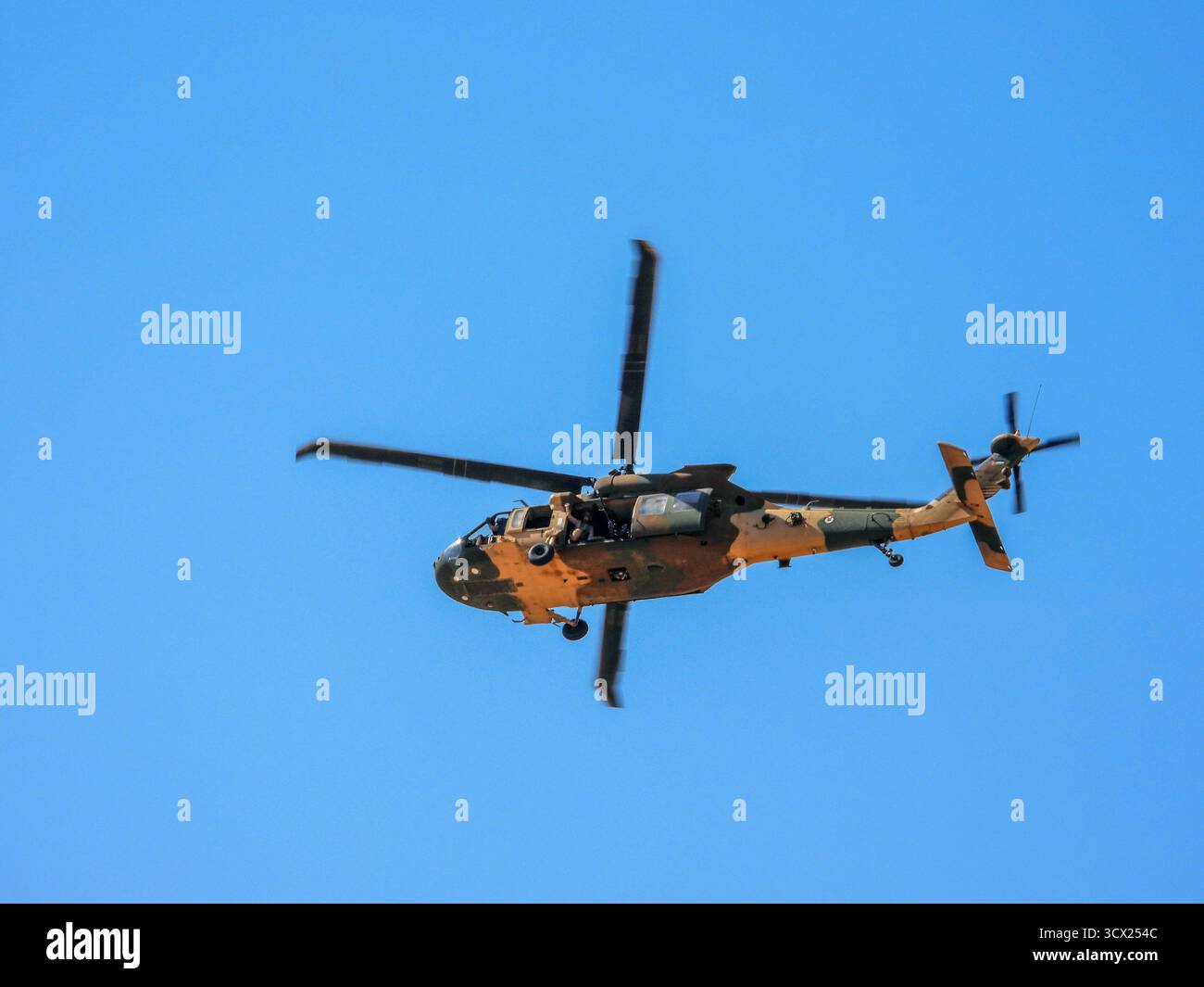 Aqaba, Jordanien: Hubschrauber der jordanischen Streitkräfte (Militärflugschau) Stockfoto