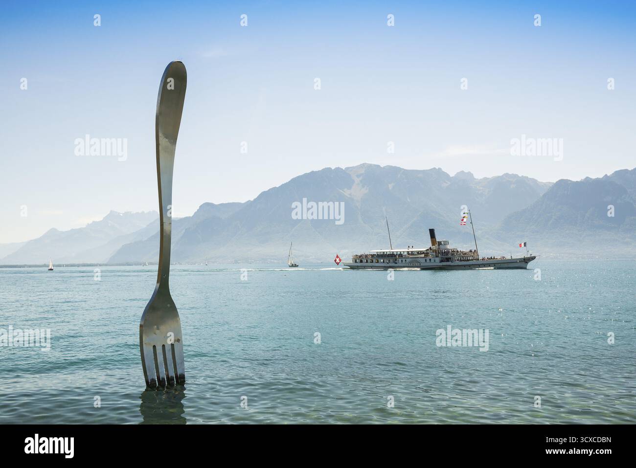 La Fourchette, die Gabel, Skulptur von Jean-Pierre Zaugg, Vevey, Genfersee, Lac Leman, Kanton Waadt, Schweiz Stockfoto