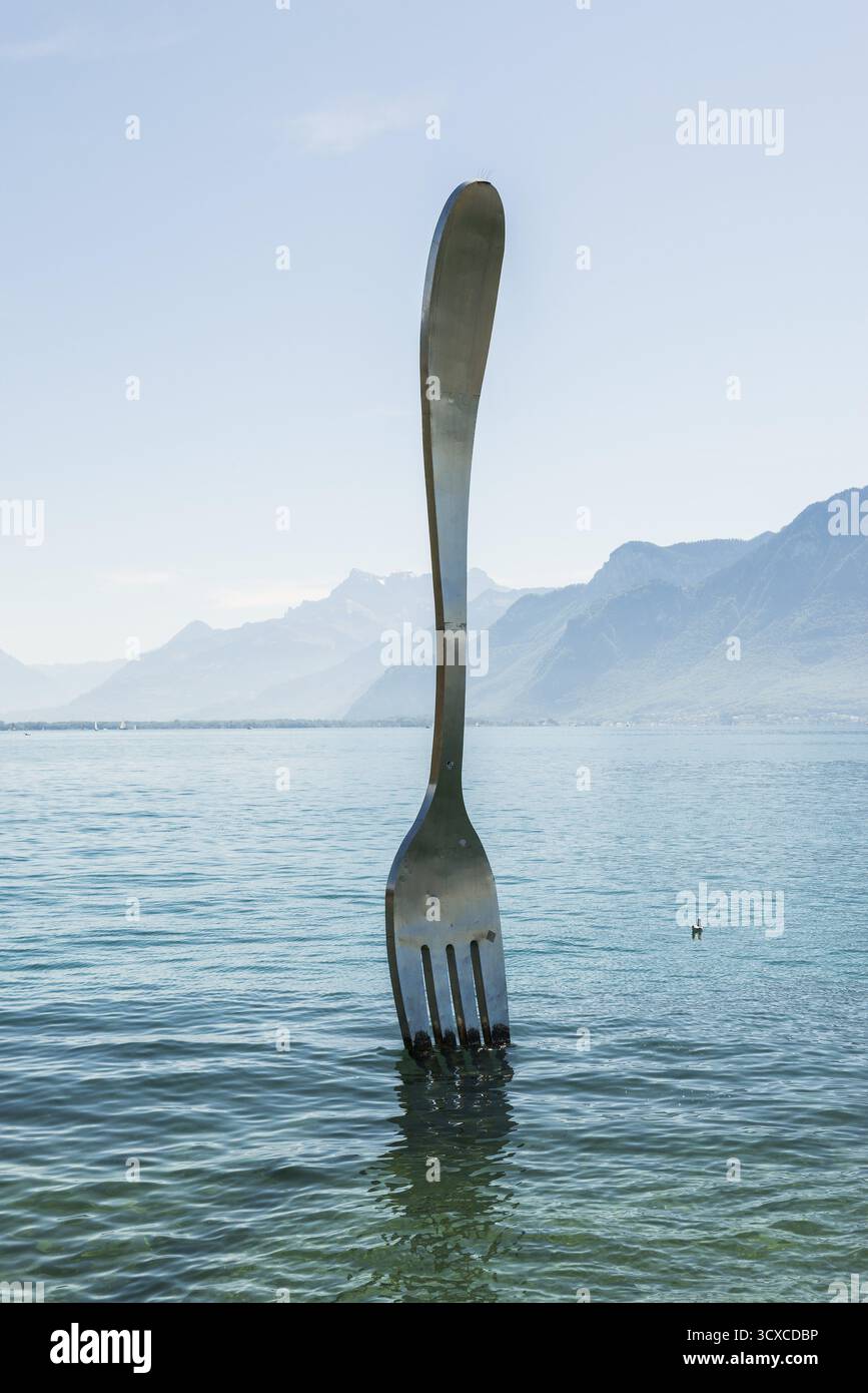 La Fourchette, die Gabel, Skulptur von Jean-Pierre Zaugg, Vevey, Genfersee, Lac Leman, Kanton Waadt, Schweiz Stockfoto