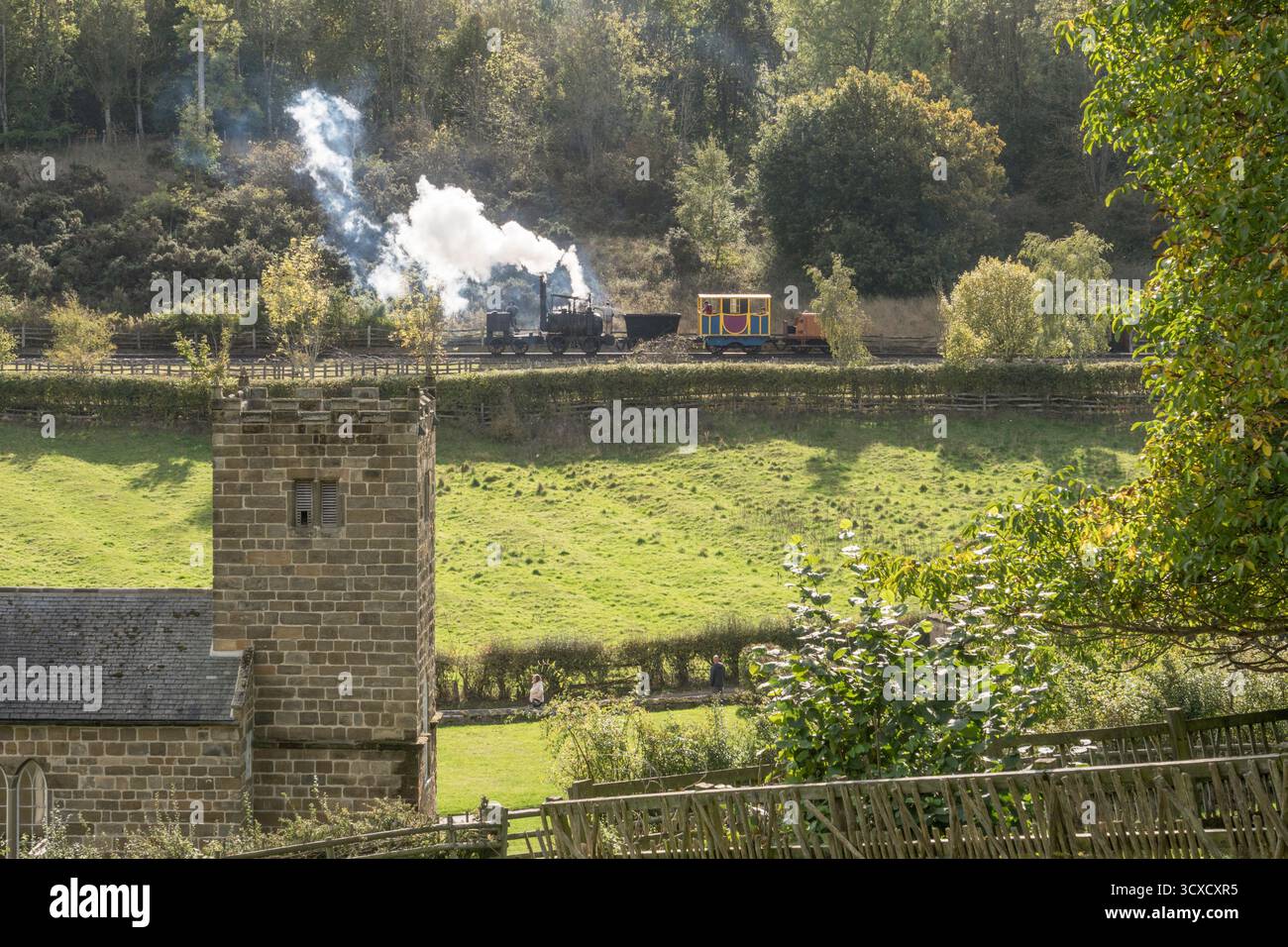 Replik der Puffing Billy Dampflokomotive auf dem Pockerley Waggonway im Beamish Museum in County Durham, England Stockfoto