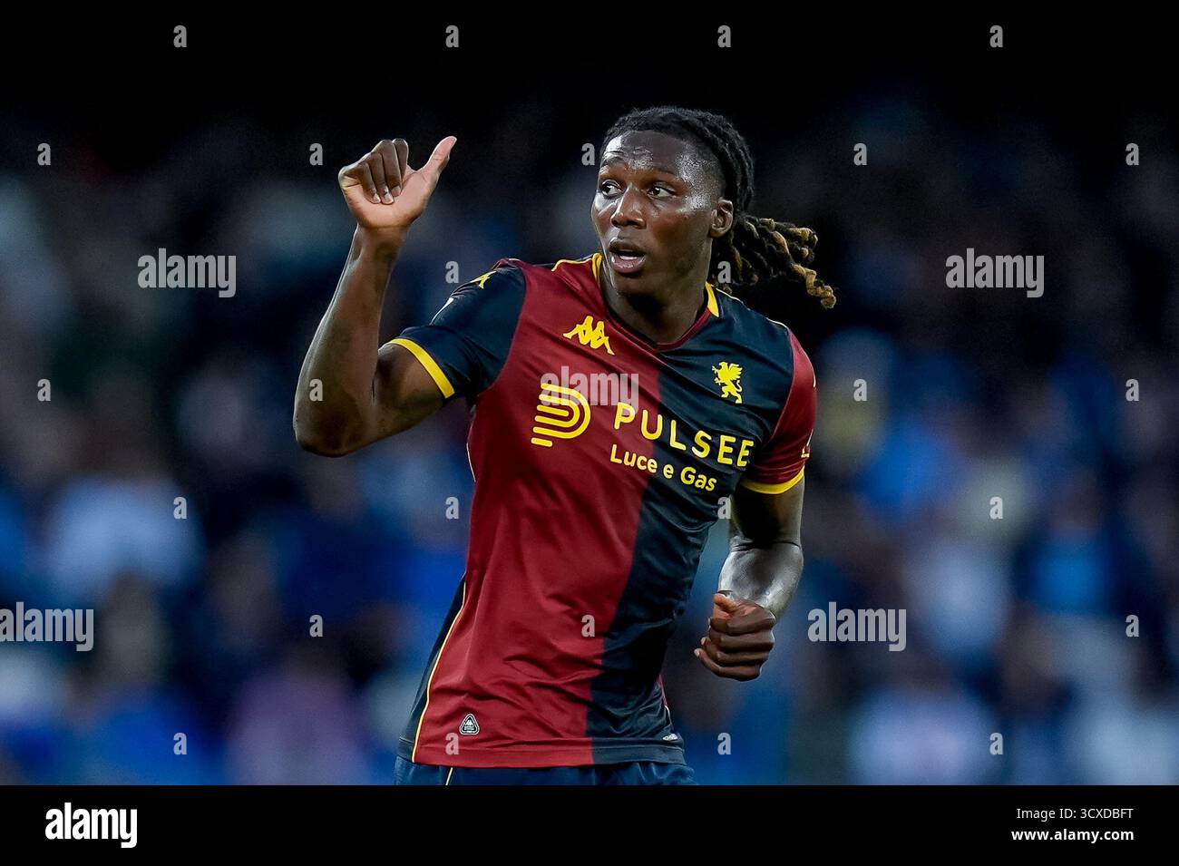 Brooke Norton-Cuffy von Genua CFC Gesten während des Serie A Enilive Spiels zwischen SSC Napoli und Genua CFC im Stadio Diego Armando Maradona am 5. Oktober 2025 in Neapel Stockfoto Brooke Norton-Cuffy von Genua CFC Gesten während des Serie A Enilive Spiels zwischen SSC Napoli und Genua CFC im Stadio Diego Armando Maradona am 5. Oktober 2025 in Neapel Stockfoto
