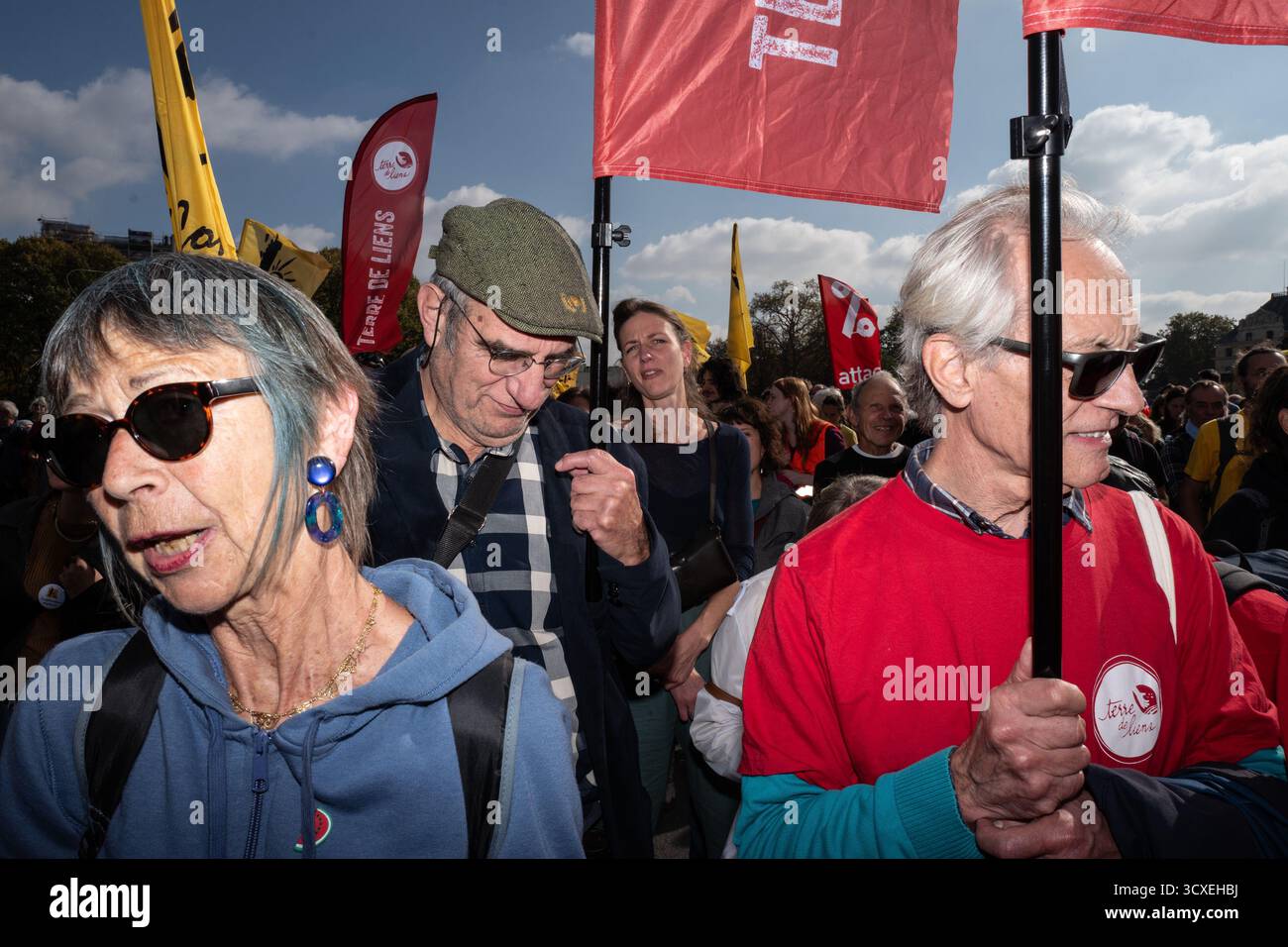 Saint Ouen, Paris, Frankreich. Oktober 2025. Der Bauernbund hat sich am Dienstag, den 14. Oktober, in Paris gegen das Abkommen zwischen der EU und dem Mercosur in Les Invalides in Paris ausgesprochen. (Kreditbild: © Sadak Souici/ZUMA Press Wire) NUR REDAKTIONELLE VERWENDUNG! Nicht für kommerzielle ZWECKE! Stockfoto