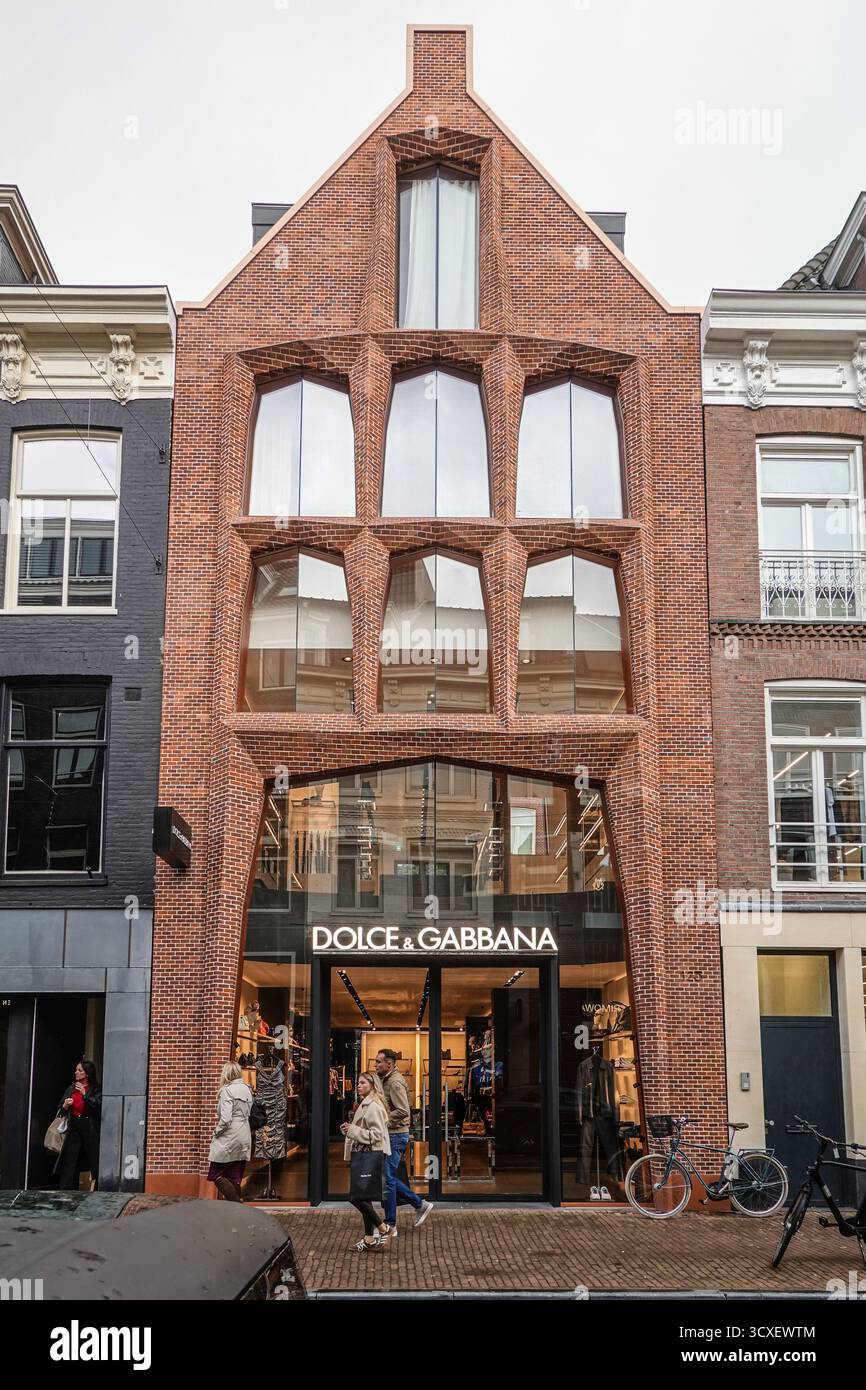 Amsterdam, Pieter Cornelisz Hooftstraat 123, Dolce & Gabbana // Amsterdam, Pieter Cornelisz Hooftstraat 123, Dolce & Gabbana Stockfoto Amsterdam, Pieter Cornelisz Hooftstraat 123, Dolce & Gabbana // Amsterdam, Pieter Cornelisz Hooftstraat 123, Dolce & Gabbana Stockfoto