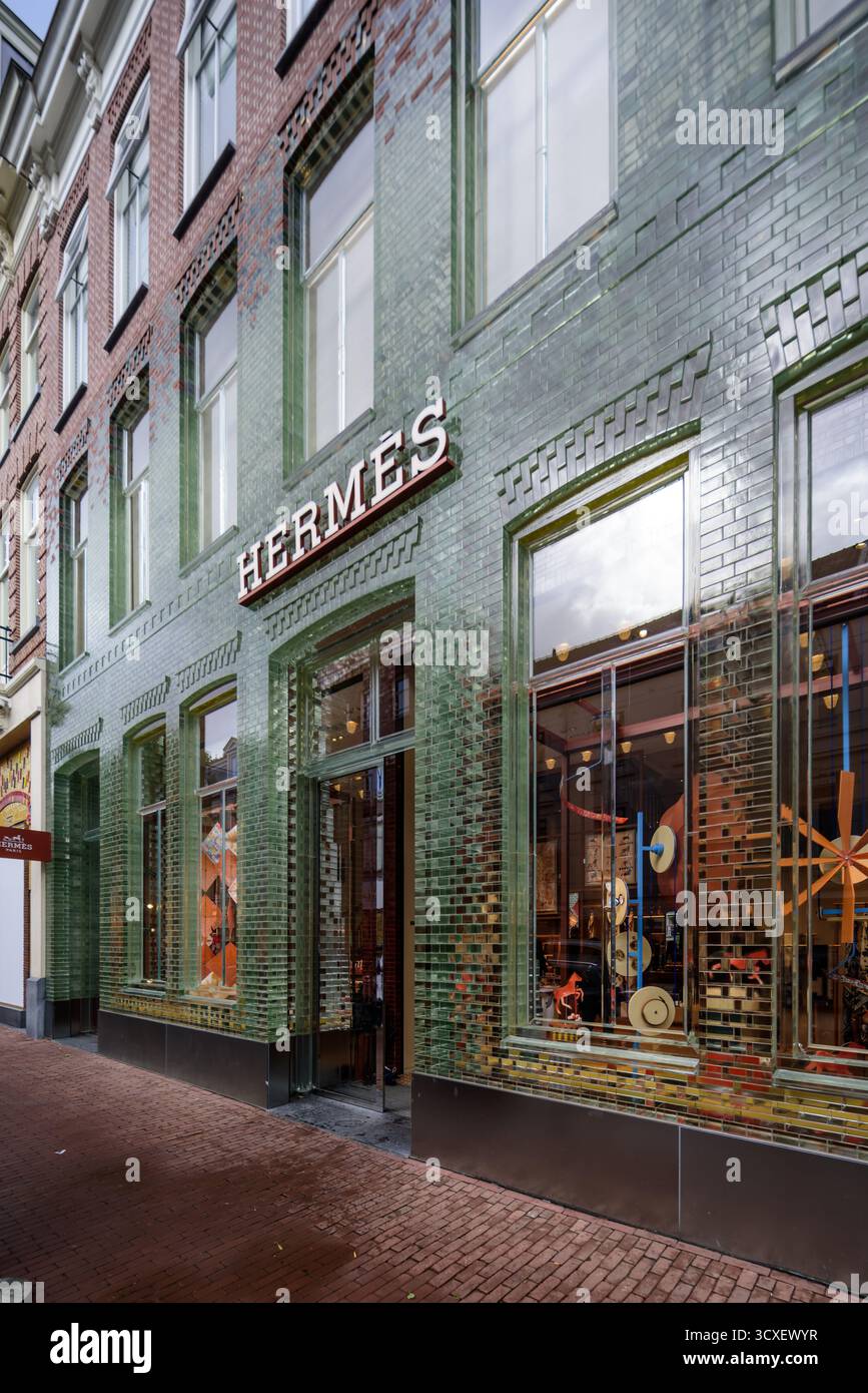 Amsterdam, Pieter Cornelisz Hooftstraat 94, Hermes, Kristallhäuser // Amsterdam, Pieter Cornelisz Hooftstraat 94, Hermes, Kristallhäuser Stockfoto Amsterdam, Pieter Cornelisz Hooftstraat 94, Hermes, Kristallhäuser // Amsterdam, Pieter Cornelisz Hooftstraat 94, Hermes, Kristallhäuser Stockfoto