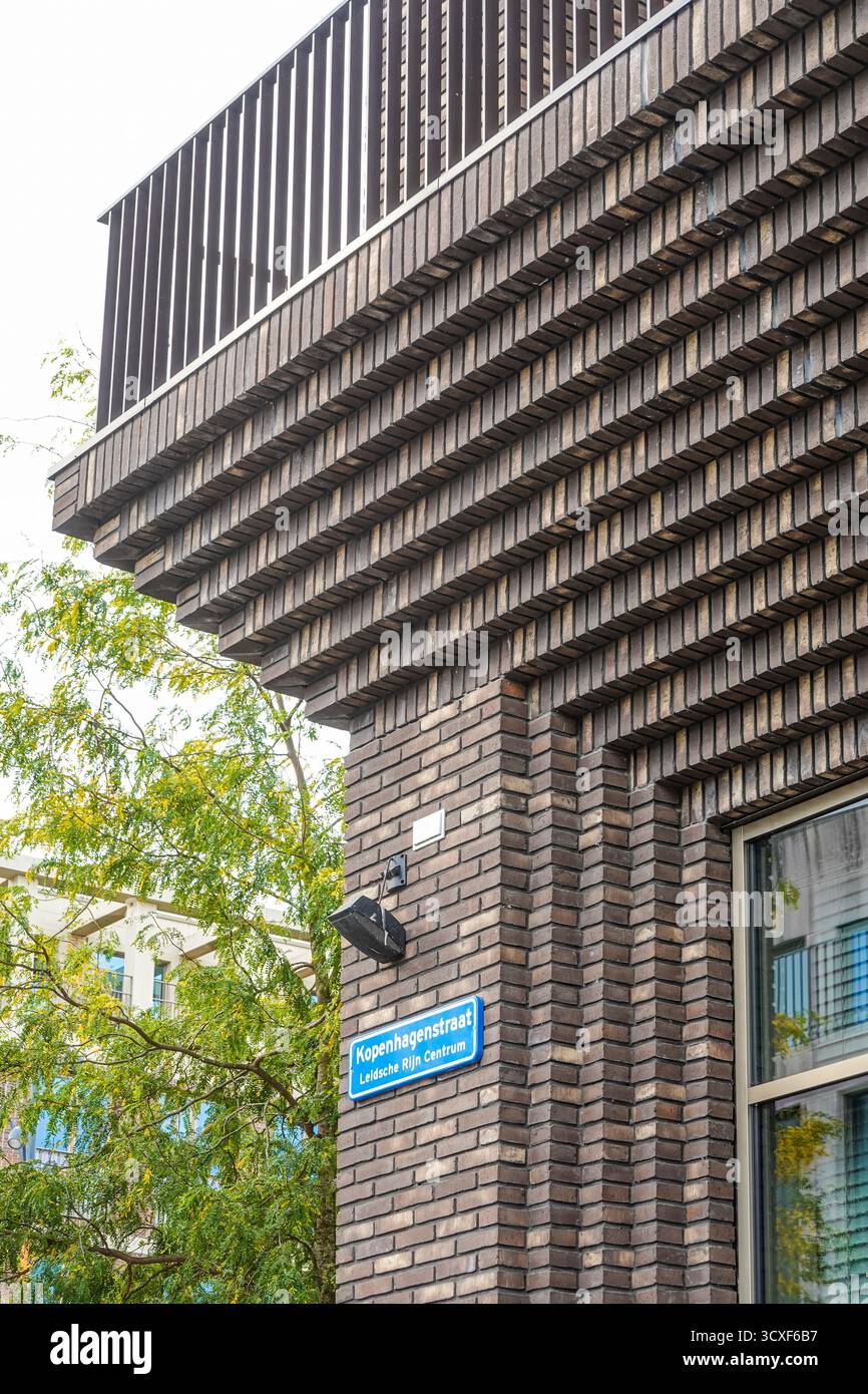 Utrecht, Stadtentwicklungsgebiet Leidsche Rijn, Wohnbau Kopenhagenstraat von de Zwarte Hond, 2018 // Utrecht, Stadtentwicklung Leidsche Rijn, Apartme Stockfoto Utrecht, Stadtentwicklungsgebiet Leidsche Rijn, Wohnbau Kopenhagenstraat von de Zwarte Hond, 2018 // Utrecht, Stadtentwicklung Leidsche Rijn, Apartme Stockfoto