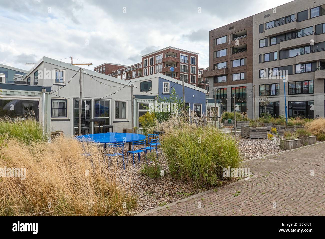Utrecht, Stadtentwicklungsgebiet Leidsche Rijn, Berlijnplein, Nachbarschafts-Kulturinitiative // Utrecht, Stadtentwicklung Leidsche Rijn, Berlijnplei Stockfoto Utrecht, Stadtentwicklungsgebiet Leidsche Rijn, Berlijnplein, Nachbarschafts-Kulturinitiative // Utrecht, Stadtentwicklung Leidsche Rijn, Berlijnplei Stockfoto