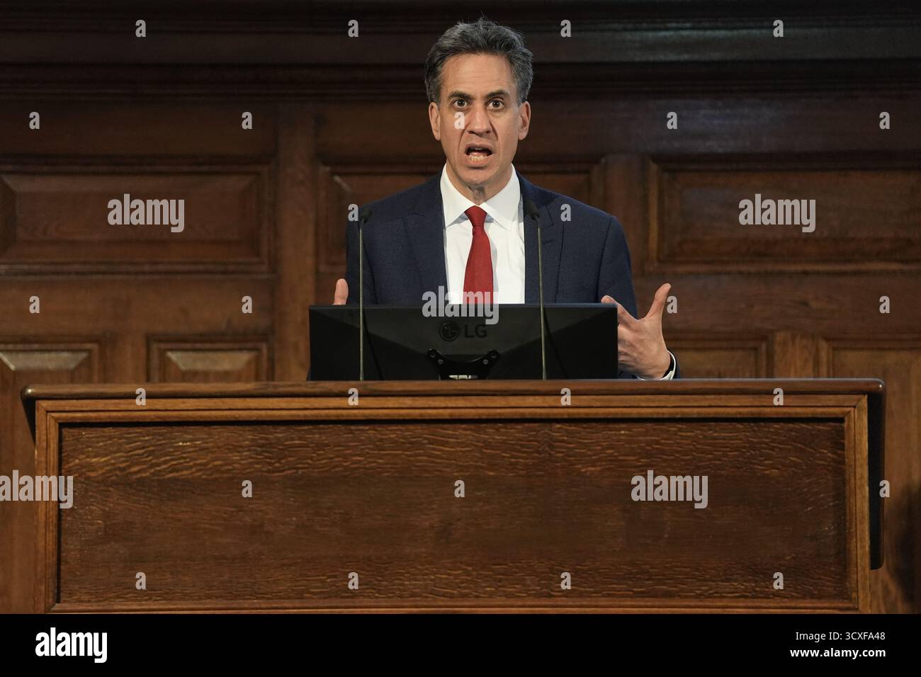 Energieminister Ed Miliband hält eine Rede auf der Energy UK Annual Conference in Westminster, Zentrum von London. Bilddatum: Dienstag, 14. Oktober 2025. Stockfoto