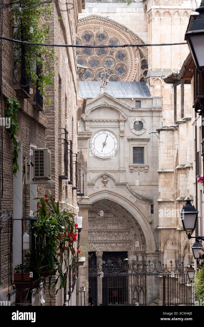 EUROPA 2018, Spanien, Toledo, an den Straßen in der Nähe der Kathedrale von Toledo Stockfoto
