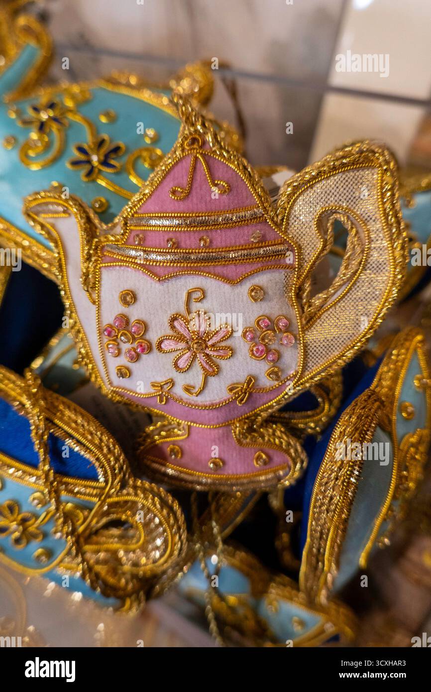 Artikel zum Thema Alice in Wonderland in der Morgan Library and Museum in Murray Hill, 2025, New York City, USA Stockfoto