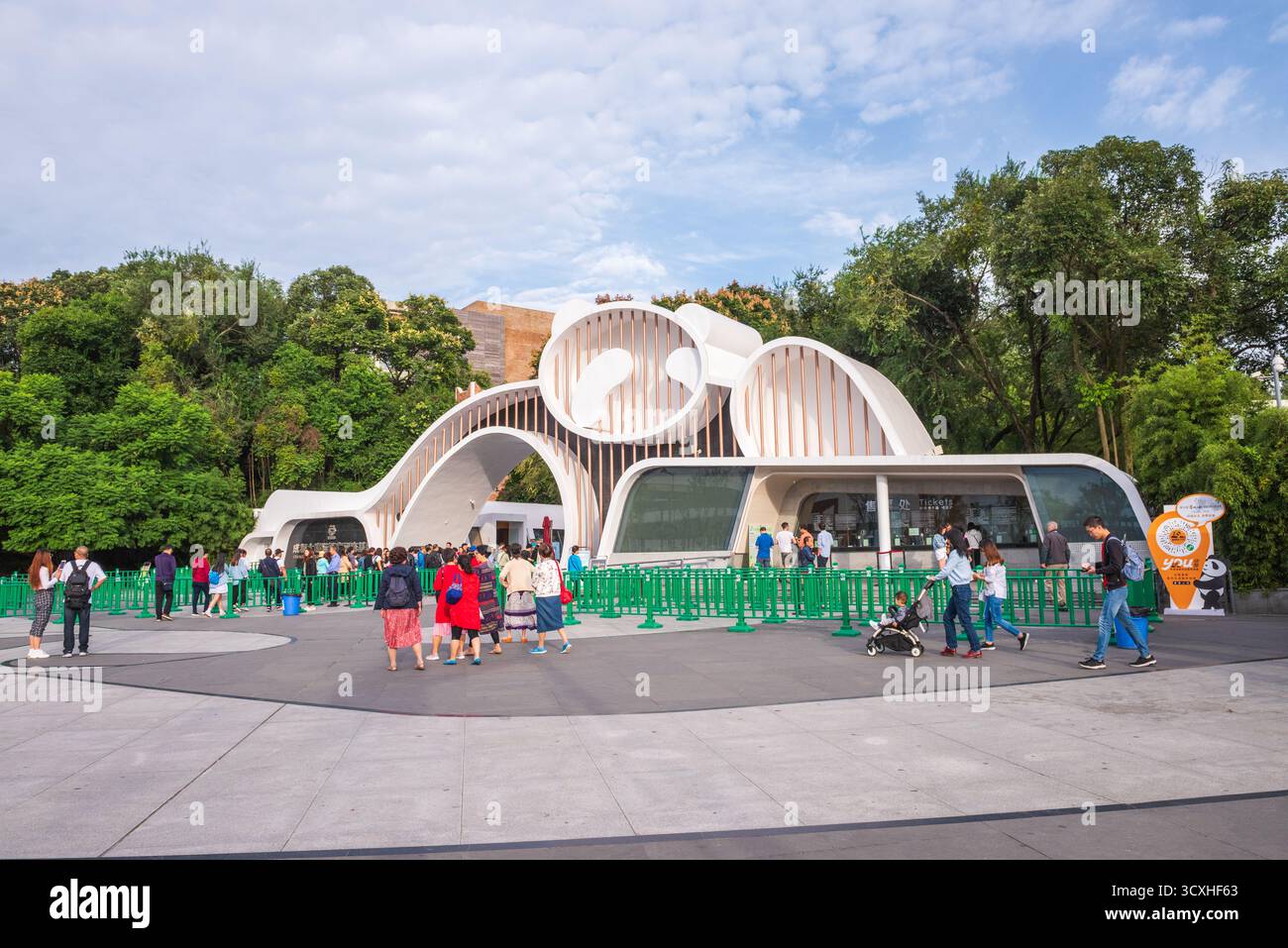 Chengdu, China - 27. September 2018: Eintritt in die Chengdu Forschungsbasis für die Zucht von Riesenpandas Stockfoto